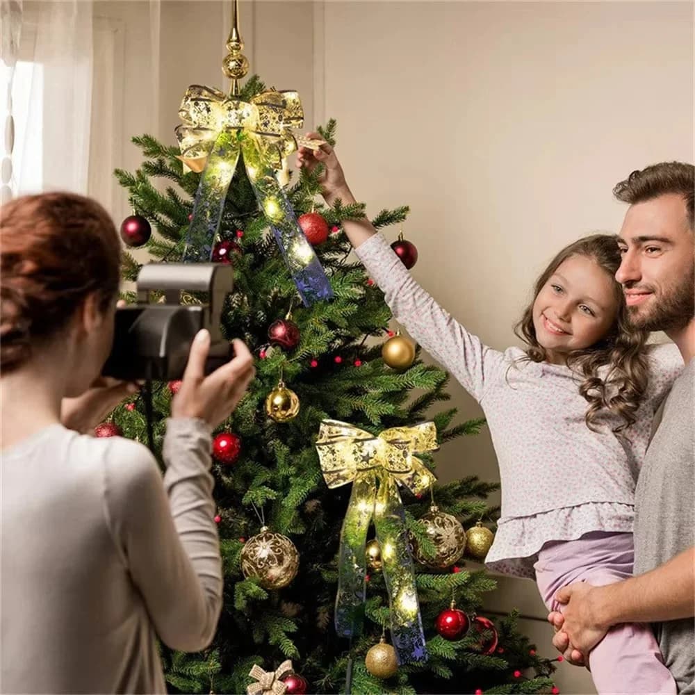 Lämmin valkoinen ja monivärinen kupujohdinauha